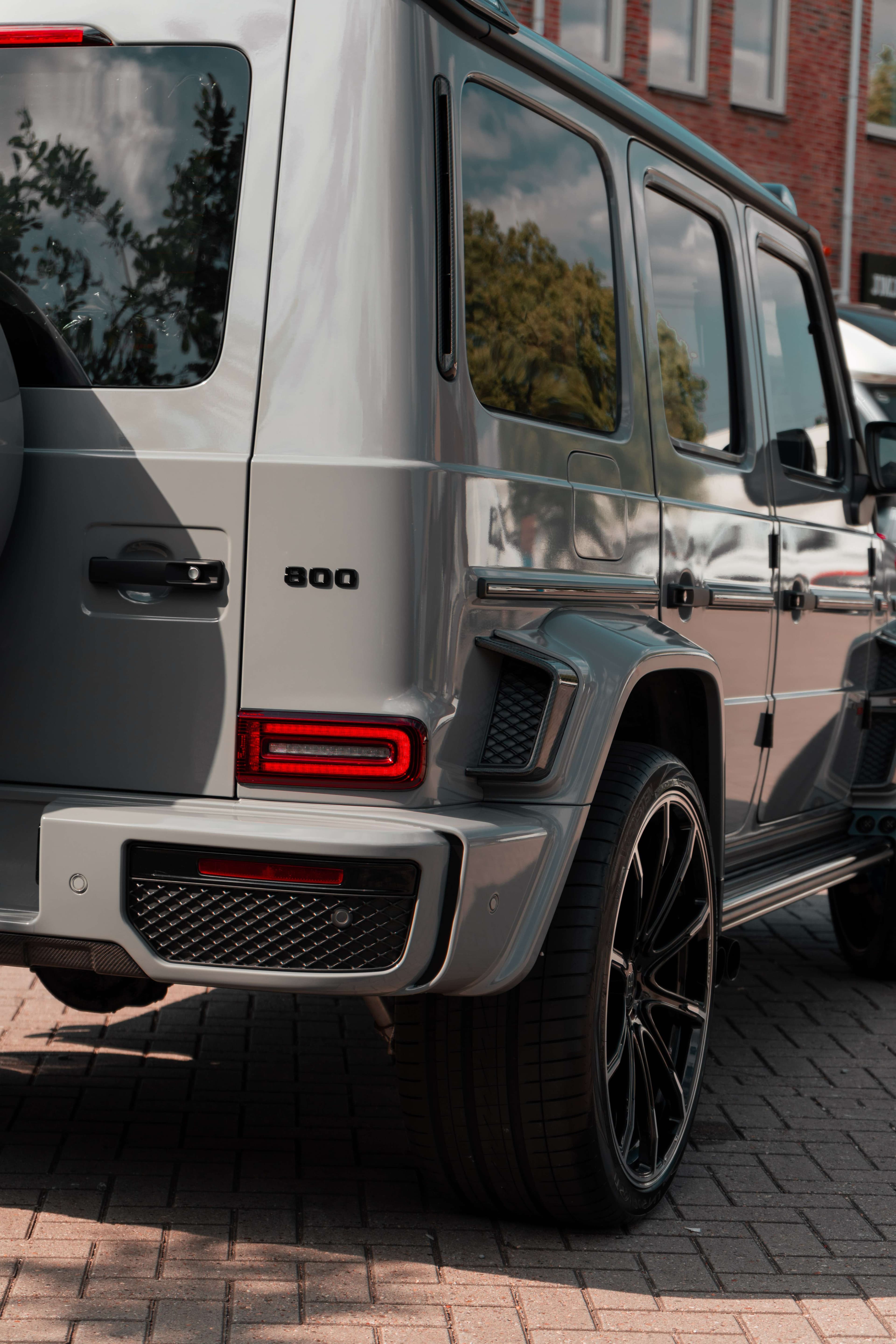 Mercedes G-klasse Brabus met matte wrap, een van de projecten waarvoor klanten uit Den Bosch naar Wrapmaster DH rijden